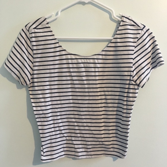 Tops - 🌞 Crop Tee